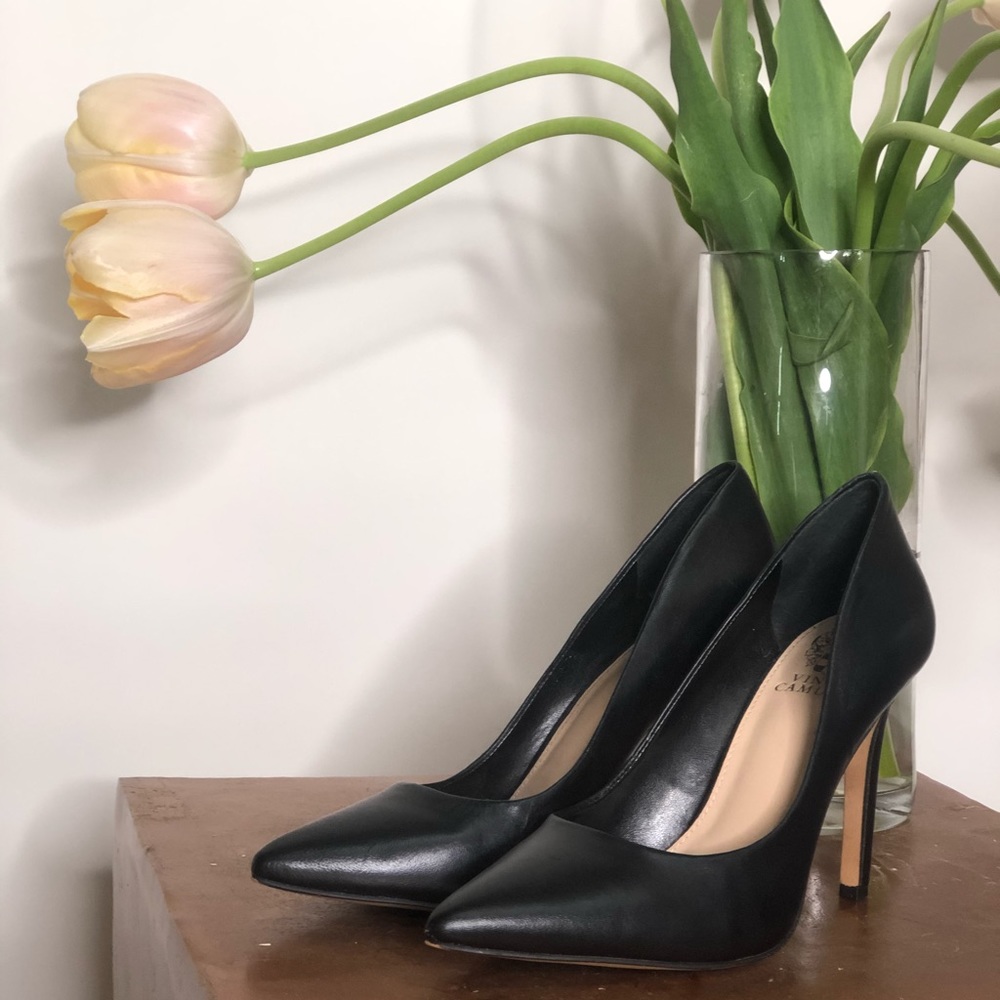 Vince Camuto Pumps